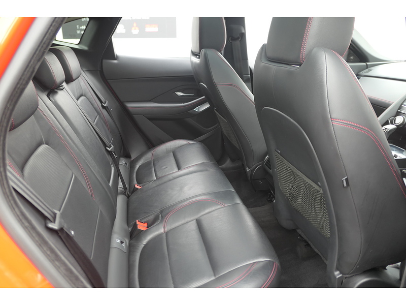 Jaguar 2.0 D180 Chequered Flag SUV 5dr Diesel Auto AWD Euro 6 (s/s) (180 ps)