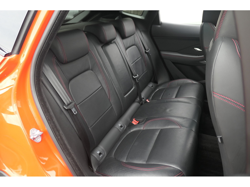 Jaguar 2.0 D180 Chequered Flag SUV 5dr Diesel Auto AWD Euro 6 (s/s) (180 ps)