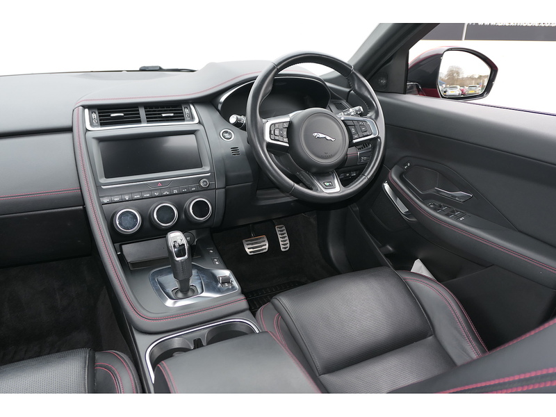 Jaguar 2.0 D180 Chequered Flag SUV 5dr Diesel Auto AWD Euro 6 (s/s) (180 ps)