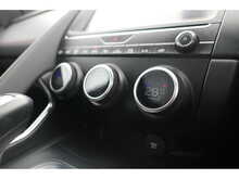 Jaguar E-PACE D180 Chequered Flag 