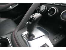 Jaguar E-PACE D180 Chequered Flag 