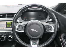 Jaguar E-PACE D180 Chequered Flag 