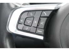 Jaguar E-PACE D180 Chequered Flag 