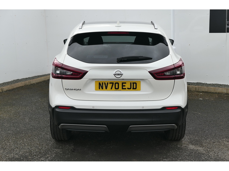 Nissan 1.3 DIG-T N-Connecta SUV 5dr Petrol Manual Euro 6 (s/s) (140 ps)