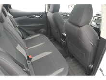 Nissan Qashqai DIG-T N-Connecta 