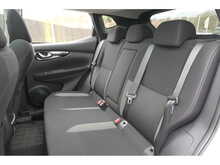 Nissan Qashqai DIG-T N-Connecta 