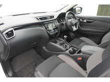 Nissan Qashqai DIG-T N-Connecta 