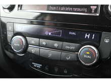 Nissan Qashqai DIG-T N-Connecta 