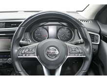 Nissan Qashqai DIG-T N-Connecta 