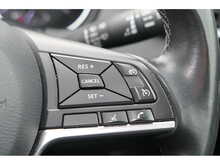 Nissan Qashqai DIG-T N-Connecta 