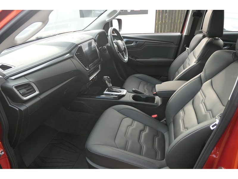 Isuzu 1.9 TD DL40 Pickup Double Cab 4dr Diesel Auto 4WD Euro 6 (s/s) (164 ps)