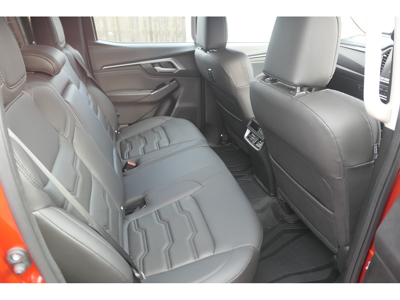 Isuzu 1.9 TD DL40 Pickup Double Cab 4dr Diesel Auto 4WD Euro 6 (s/s) (164 ps)