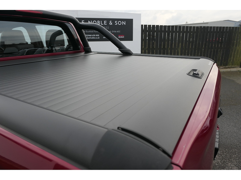 Isuzu 1.9 TD V-Cross Pickup Double Cab 4dr Diesel Manual 4WD Euro 6 (s/s) (164 ps)