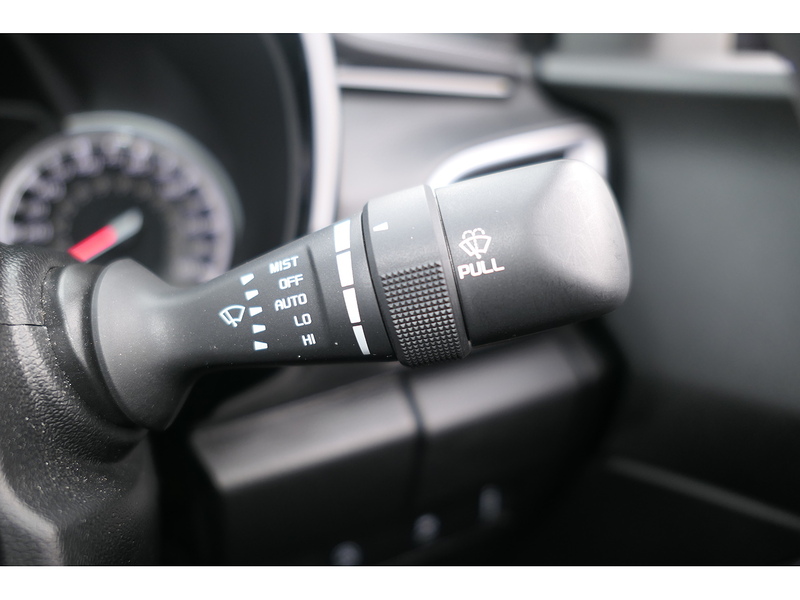 Isuzu 1.9 TD V-Cross Pickup Double Cab 4dr Diesel Manual 4WD Euro 6 (s/s) (164 ps)