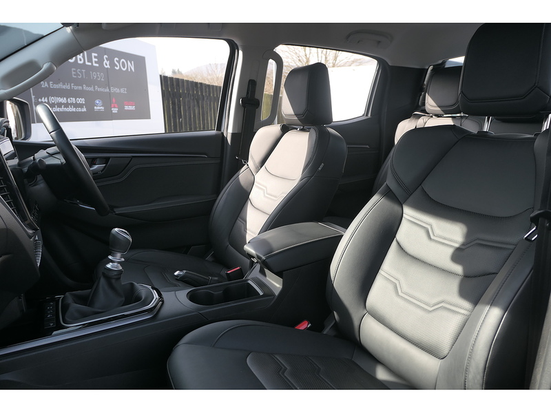 Isuzu 1.9 TD DL40 Pickup Double Cab 4dr Diesel Manual 4WD Euro 6 (s/s) (164 ps)