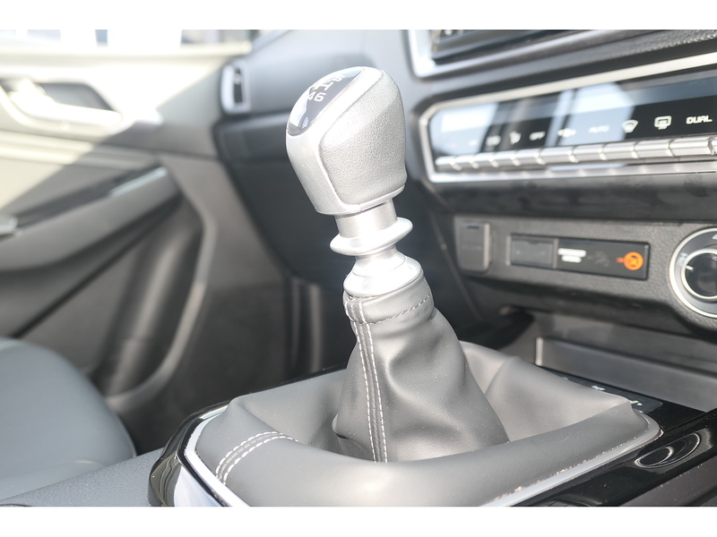 Isuzu 1.9 TD DL40 Pickup Double Cab 4dr Diesel Manual 4WD Euro 6 (s/s) (164 ps)