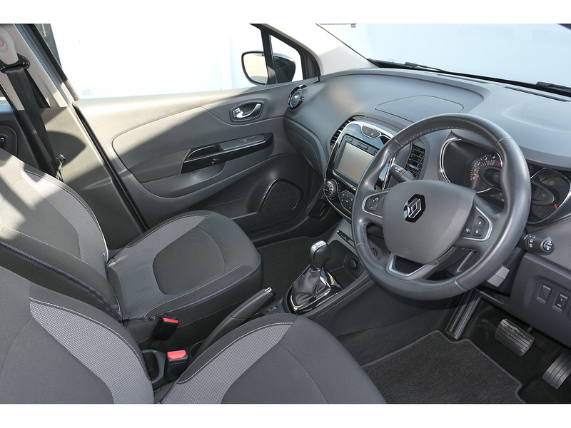 Renault 1.5 dCi ENERGY Dynamique Nav SUV 5dr Diesel Auto Euro 6 (s/s) (90 ps)