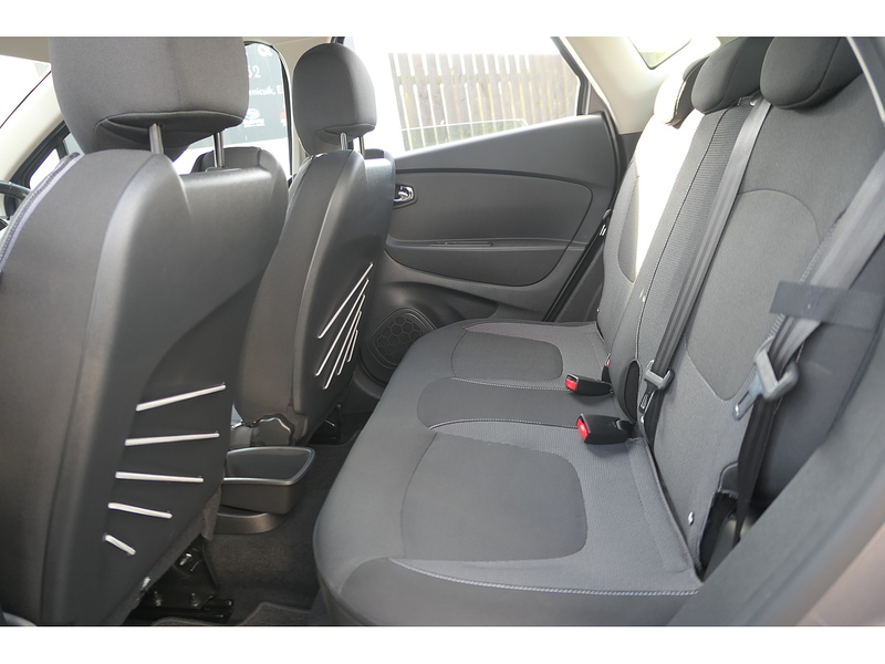 Renault 1.5 dCi ENERGY Dynamique Nav SUV 5dr Diesel Auto Euro 6 (s/s) (90 ps)