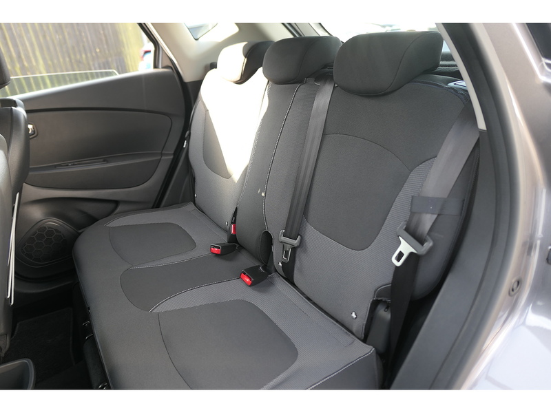 Renault 1.5 dCi ENERGY Dynamique Nav SUV 5dr Diesel Auto Euro 6 (s/s) (90 ps)