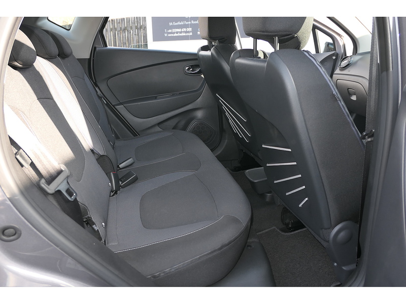 Renault 1.5 dCi ENERGY Dynamique Nav SUV 5dr Diesel Auto Euro 6 (s/s) (90 ps)