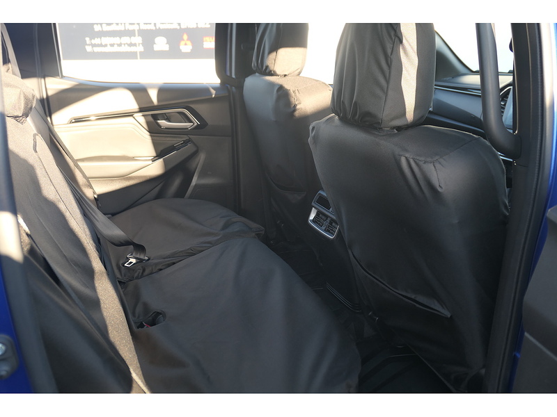 Isuzu 1.9 TD V-Cross Pickup Double Cab 4dr Diesel Manual 4WD Euro 6 (s/s) (164 ps)