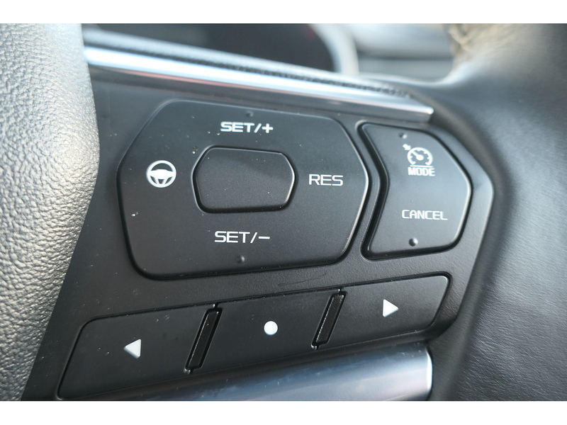 Isuzu 1.9 TD V-Cross Pickup Double Cab 4dr Diesel Manual 4WD Euro 6 (s/s) (164 ps)