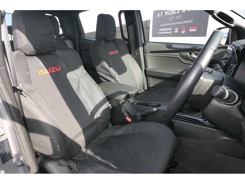 Isuzu 1.9 TD V-Cross Pickup Double Cab 4dr Diesel Manual 4WD Euro 6 (s/s) (164 ps)