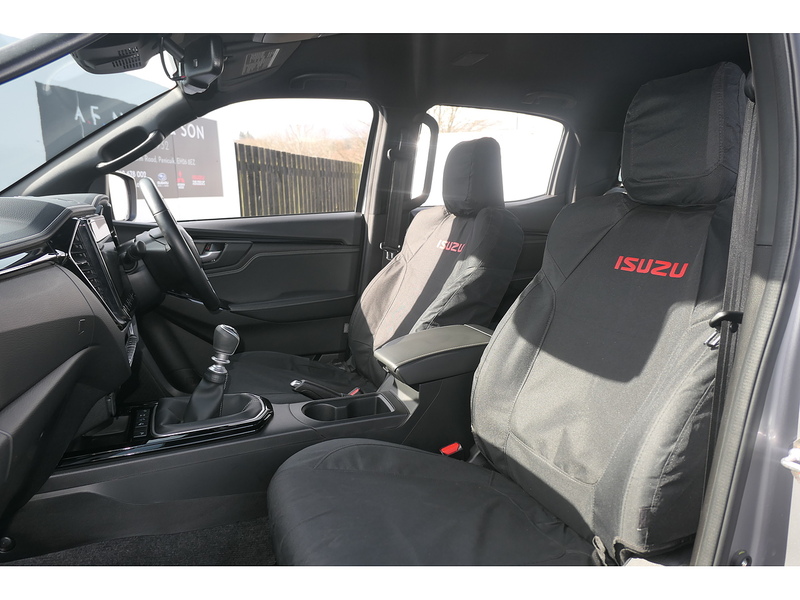 Isuzu 1.9 TD V-Cross Pickup Double Cab 4dr Diesel Manual 4WD Euro 6 (s/s) (164 ps)