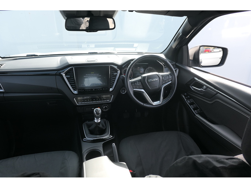 Isuzu 1.9 TD V-Cross Pickup Double Cab 4dr Diesel Manual 4WD Euro 6 (s/s) (164 ps)