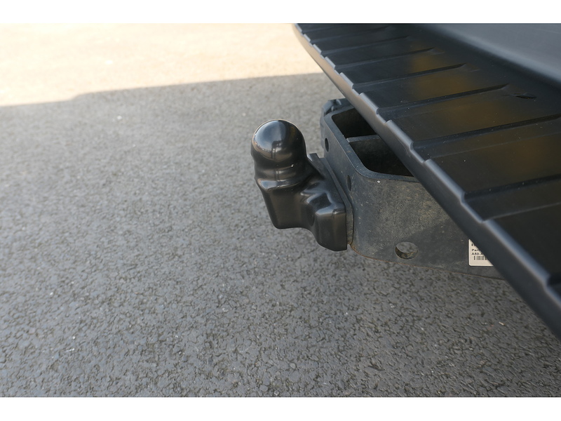 Isuzu 1.9 TD V-Cross Pickup Double Cab 4dr Diesel Manual 4WD Euro 6 (s/s) (164 ps)