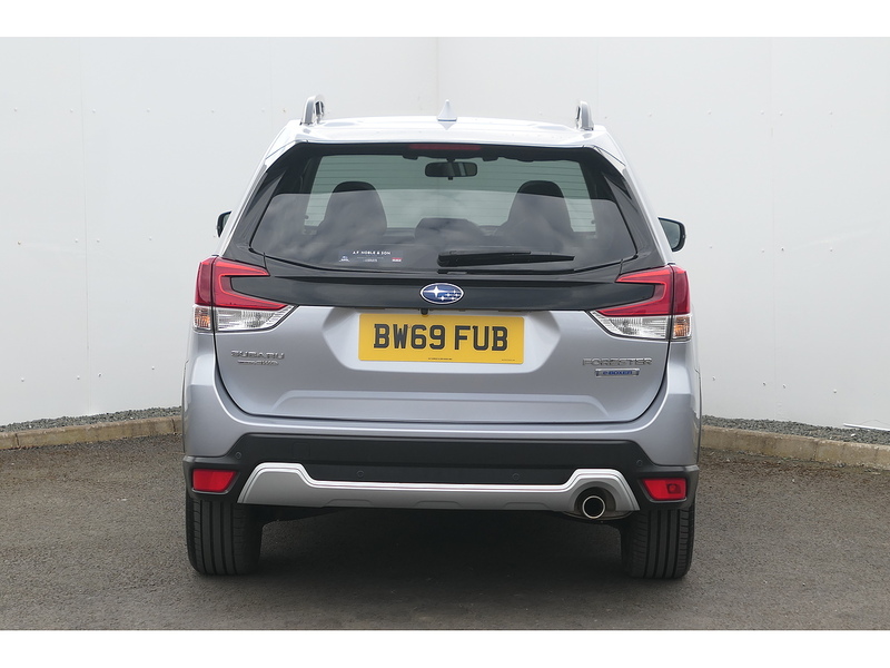 Subaru 2.0 i e-Boxer XE Premium SUV 5dr Petrol Hybrid Lineartronic 4WD Euro 6 (s/s) (150 ps)