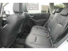 Subaru Forester i e-Boxer XE Premium 