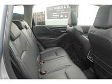 Subaru Forester i e-Boxer XE Premium 