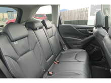 Subaru Forester i e-Boxer XE Premium 