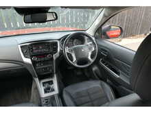 Mitsubishi L200 DI-D DC Barbarian X 