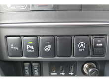 Mitsubishi L200 DI-D DC Barbarian X 