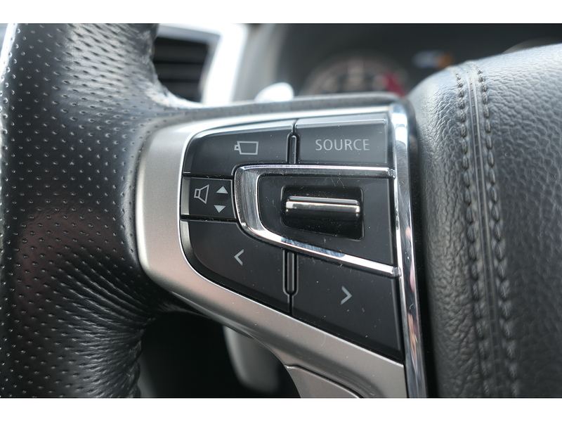 Mitsubishi 2.2 DI-D DC Barbarian X Pickup 4dr Diesel Auto 4WD Euro 6 (s/s) (150 ps)