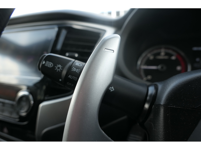 Mitsubishi 2.2 DI-D DC Barbarian X Pickup 4dr Diesel Auto 4WD Euro 6 (s/s) (150 ps)