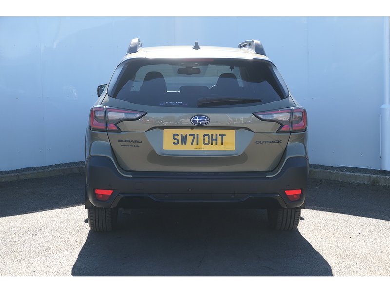 Subaru 2.5i Field Estate 5dr Petrol Lineartronic 4WD Euro 6 (s/s) (169 ps)