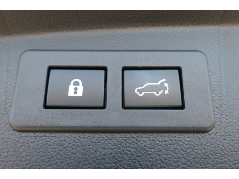 Subaru 2.5i Field Estate 5dr Petrol Lineartronic 4WD Euro 6 (s/s) (169 ps)