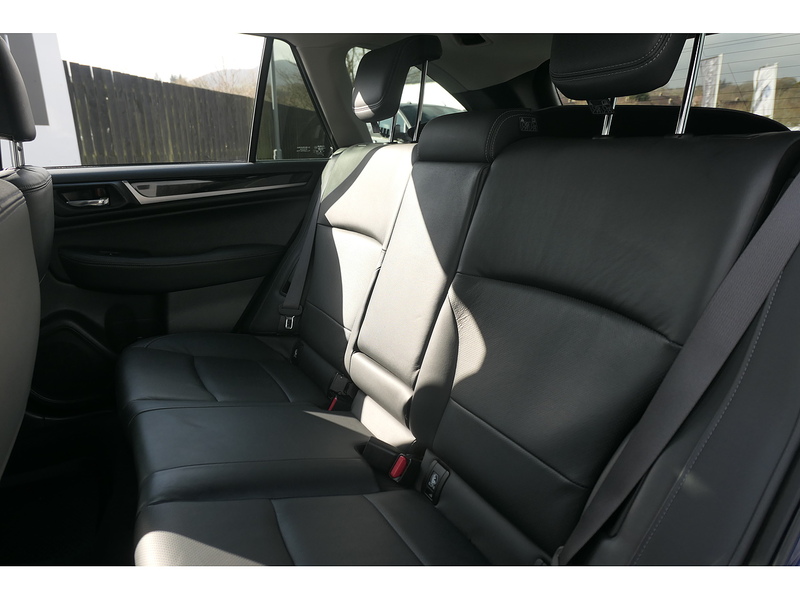 Subaru 2.5i SE Premium Estate 5dr Petrol Lineartronic 4WD Euro 6 (s/s) (175 ps)