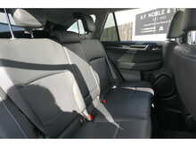 Subaru Outback i SE Premium 