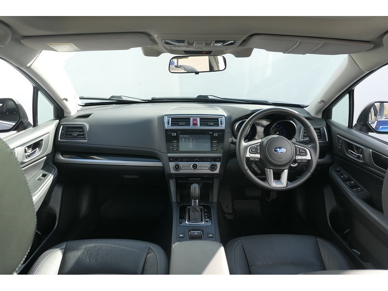 Subaru 2.5i SE Premium Estate 5dr Petrol Lineartronic 4WD Euro 6 (s/s) (175 ps)