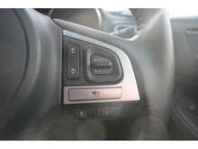 Subaru Outback i SE Premium 