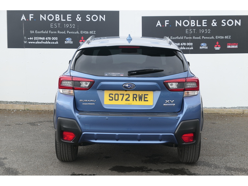 Subaru 2.0 i e-Boxer SE Premium SUV 5dr Petrol Hybrid Lineartronic 4WD Euro 6 (s/s) (150 ps)