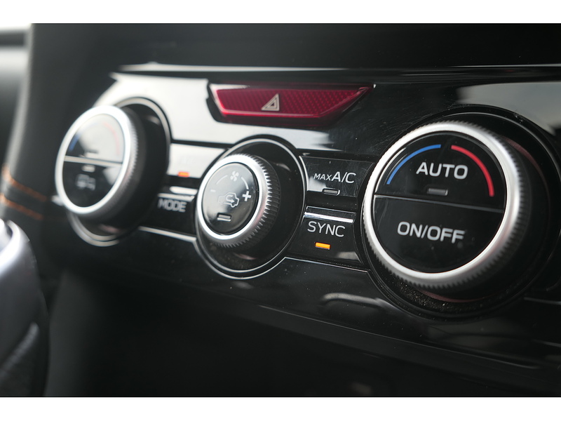 Subaru 2.0 i e-Boxer SE Premium SUV 5dr Petrol Hybrid Lineartronic 4WD Euro 6 (s/s) (150 ps)