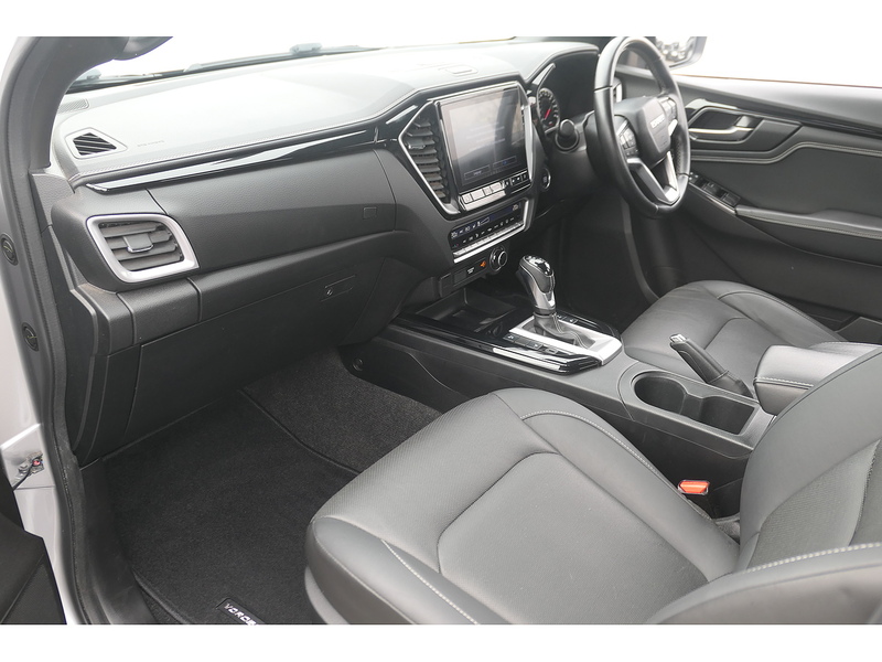 Isuzu 1.9 TD V-Cross Pickup Double Cab 4dr Diesel Auto 4WD Euro 6 (s/s) (164 ps)