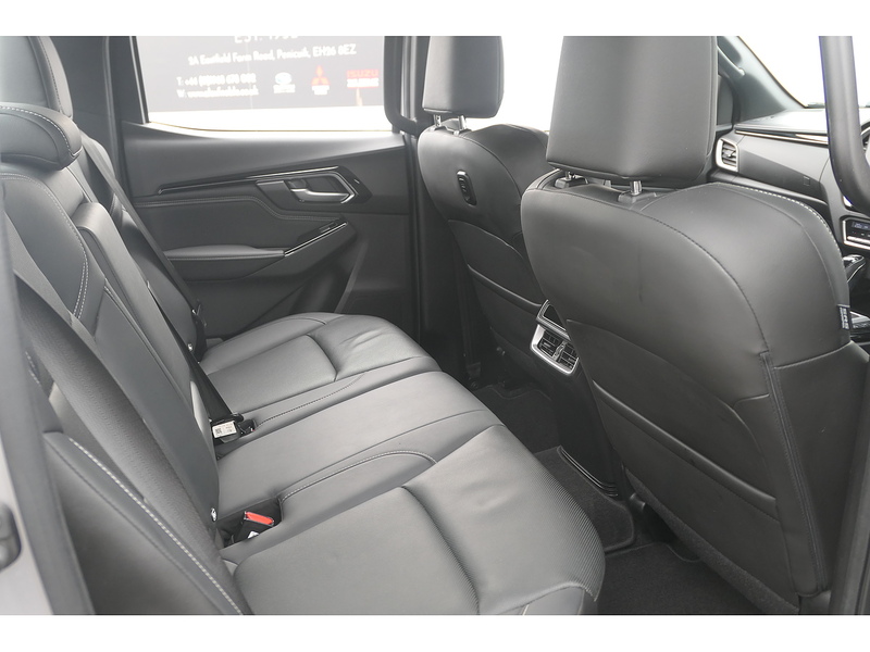 Isuzu 1.9 TD V-Cross Pickup Double Cab 4dr Diesel Auto 4WD Euro 6 (s/s) (164 ps)