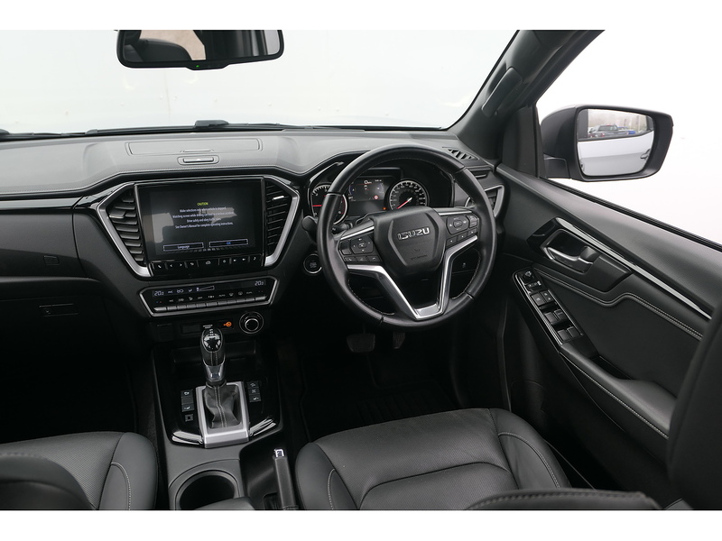 Isuzu 1.9 TD V-Cross Pickup Double Cab 4dr Diesel Auto 4WD Euro 6 (s/s) (164 ps)