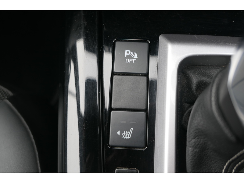 Isuzu 1.9 TD V-Cross Pickup Double Cab 4dr Diesel Auto 4WD Euro 6 (s/s) (164 ps)